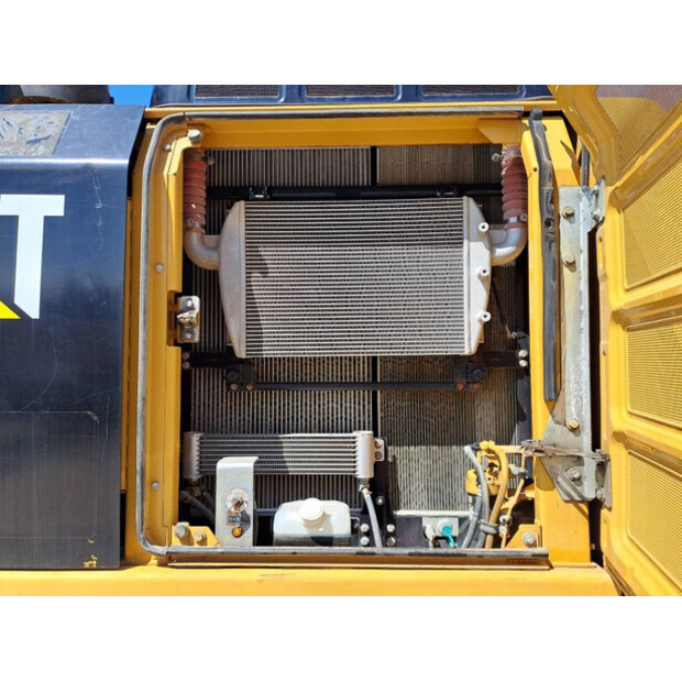 2017 Caterpillar 330FLN-42373475