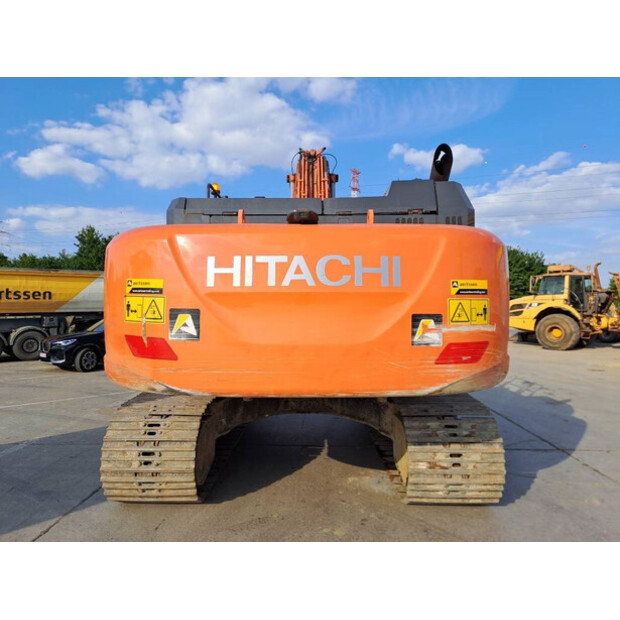 2017 Hitachi ZX350LC-6-42373493