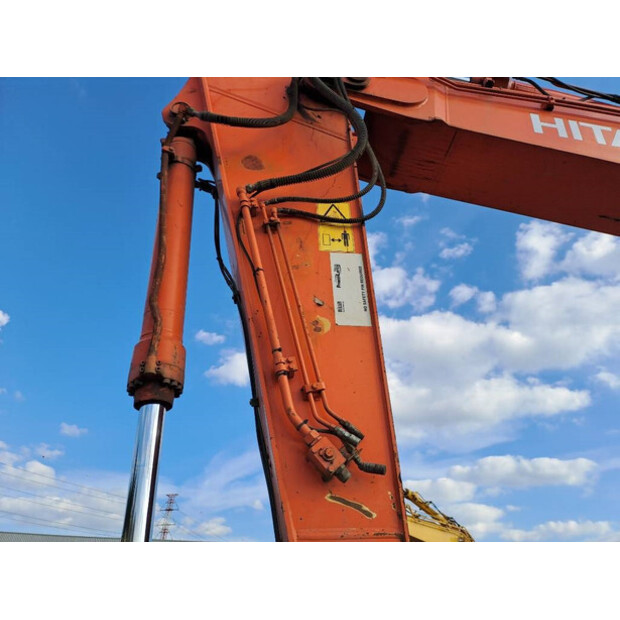2017 Hitachi ZX350LC-6-42373498