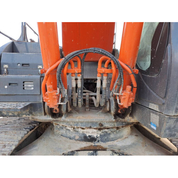 2017 Hitachi ZX350LC-6-42373500