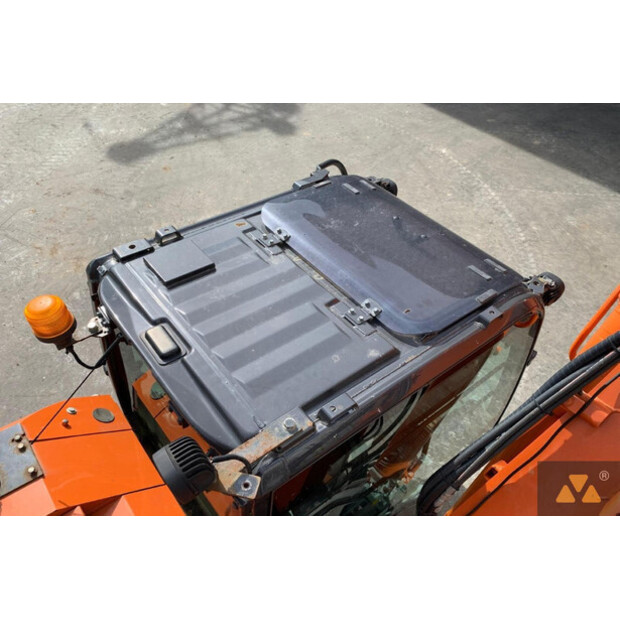 2021 Hitachi ZX225USLC-6-42373783
