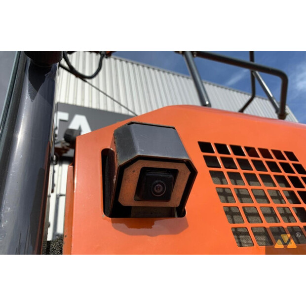 2021 Hitachi ZX225USLC-6-42373790
