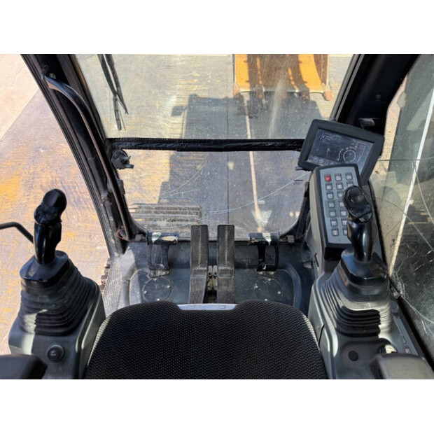 2016 Liebherr R956 HD-42373873