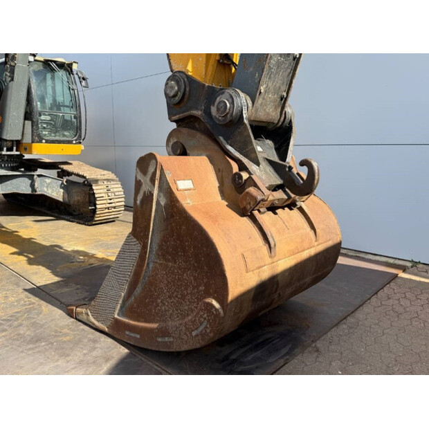 2016 Liebherr R956 HD-42373889