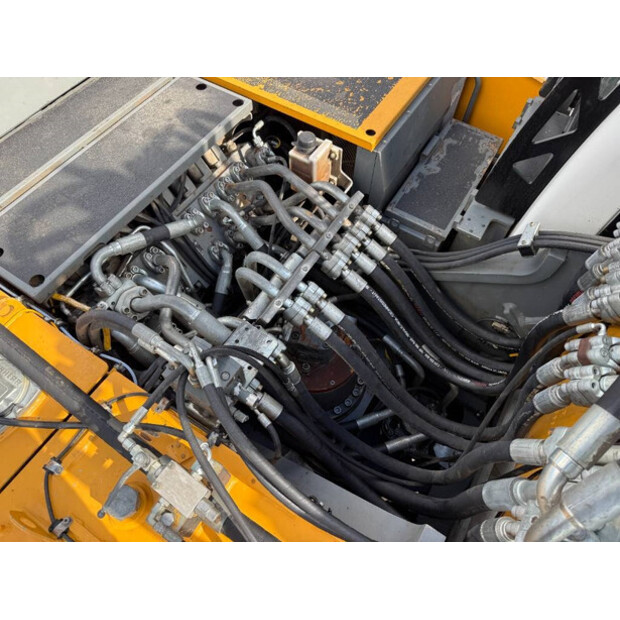 2016 Liebherr R956 HD-42373913