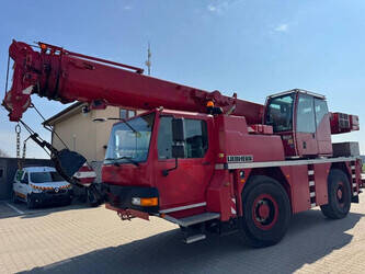 Image de GRUES TOUT TERRAIN 2012 Liebherr LTM 1030-2.1