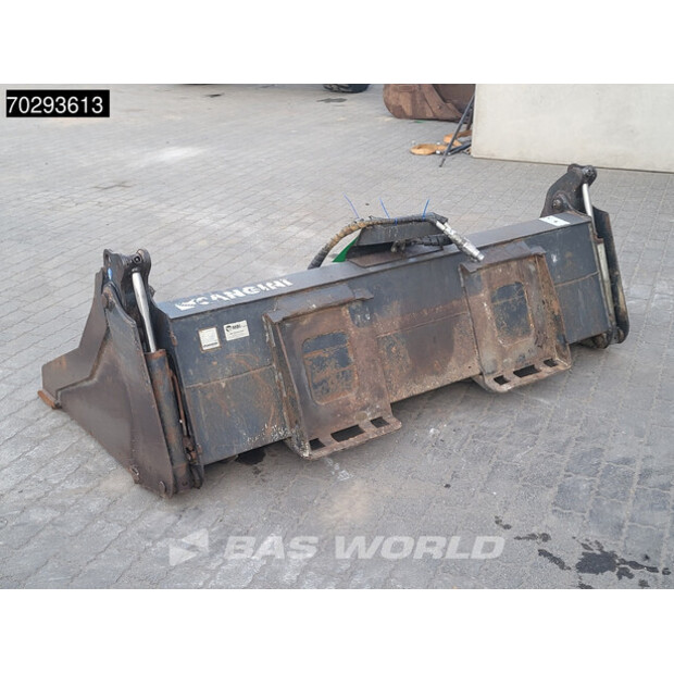 2019 JCB 270T-42374532