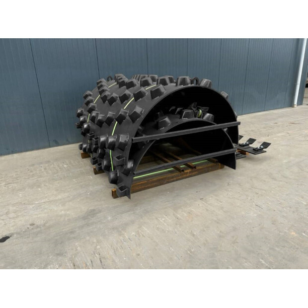 2025 DYNAPAC CA6500-42375310