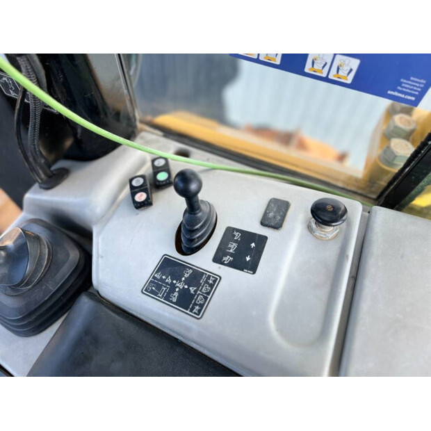 2016 Caterpillar D6N LGP-42375401