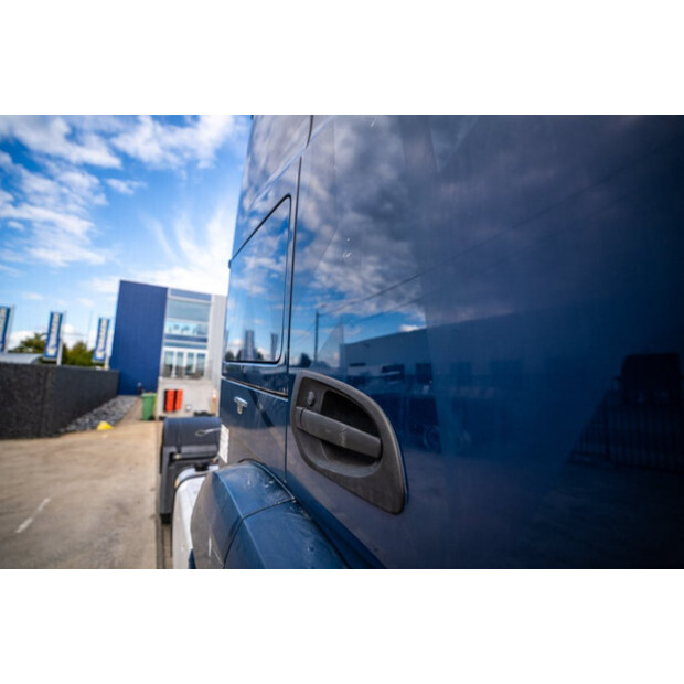 2015 Mercedes-Benz ACTROS 1843 LS-42376993