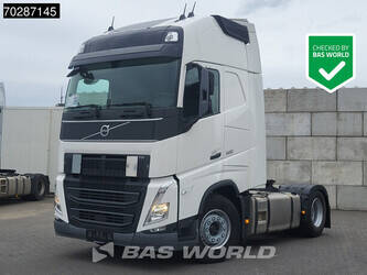 Image for Semi Trucks 2023 Volvo FH500