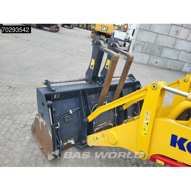 2021 Komatsu WB93 R-8 WB93R-8-42377615