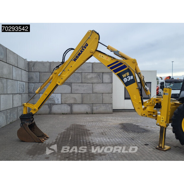 2021 Komatsu WB93 R-8 WB93R-8-42377620