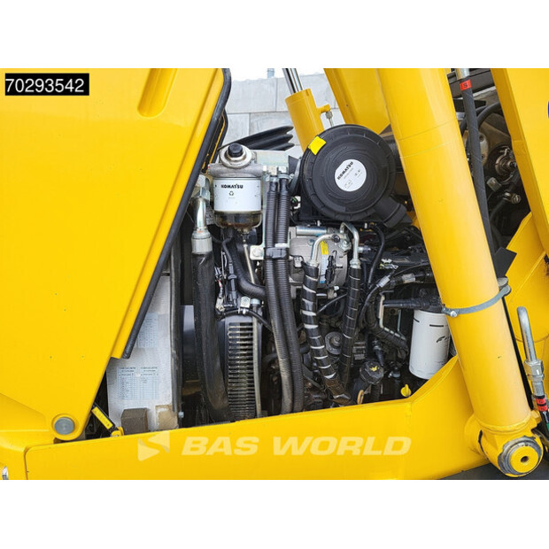 2021 Komatsu WB93 R-8 WB93R-8-42377652