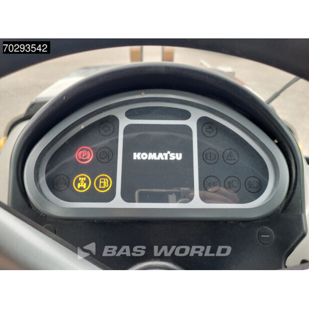 2021 Komatsu WB93 R-8 WB93R-8-42377673