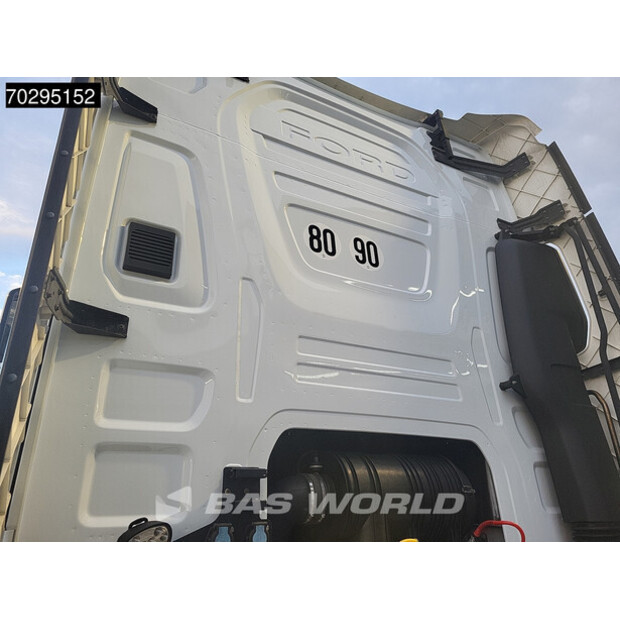 2022 Ford F-Max 500-42377725