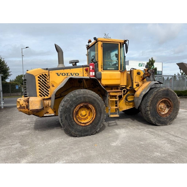 2006 فولفو L110E-42381737