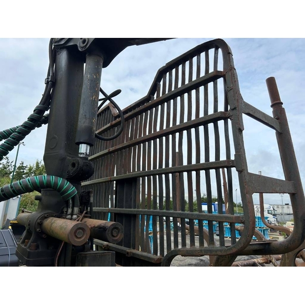 2001 Timberjack C-42382138