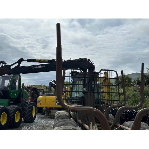 2001 Timberjack C-42382149