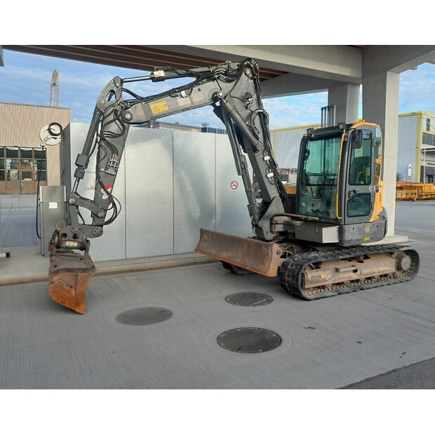 2015 Volvo ECR88D-42384928