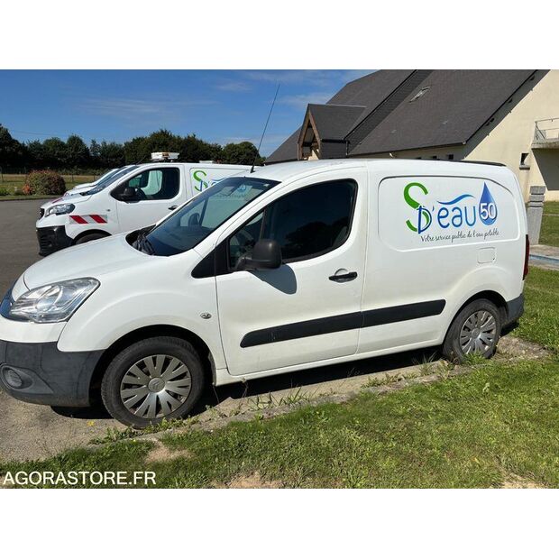 2015 Citroen BERLINGO-42390783