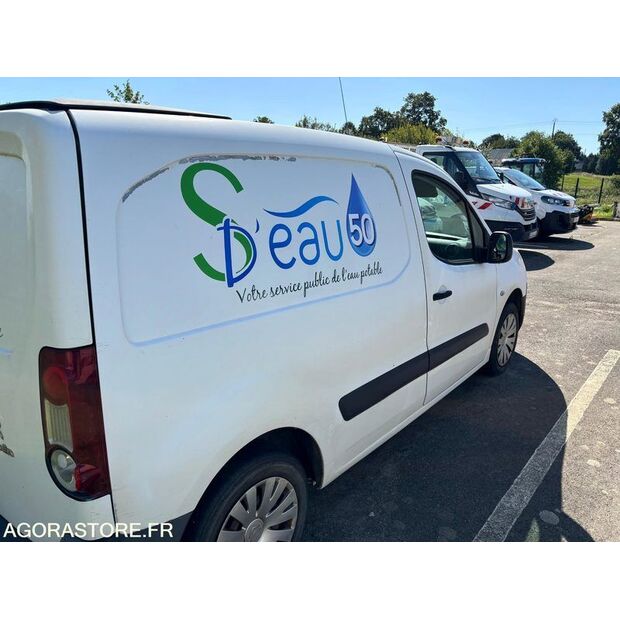 2015 Citroen BERLINGO-42390785