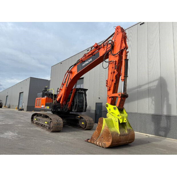 2018 Hitachi ZX490LCH-6-42392704