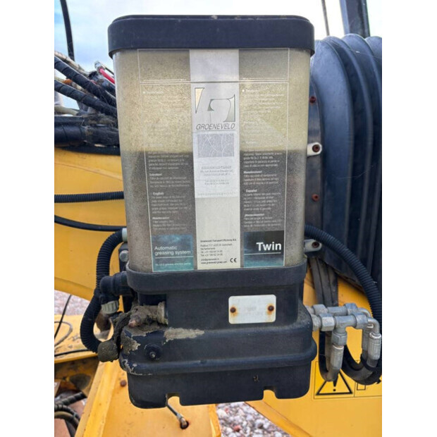 2008 نيو هولاند F106.6A-42392836