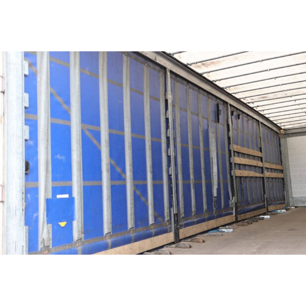 2013 Schmitz Cargobull N/A-42393260
