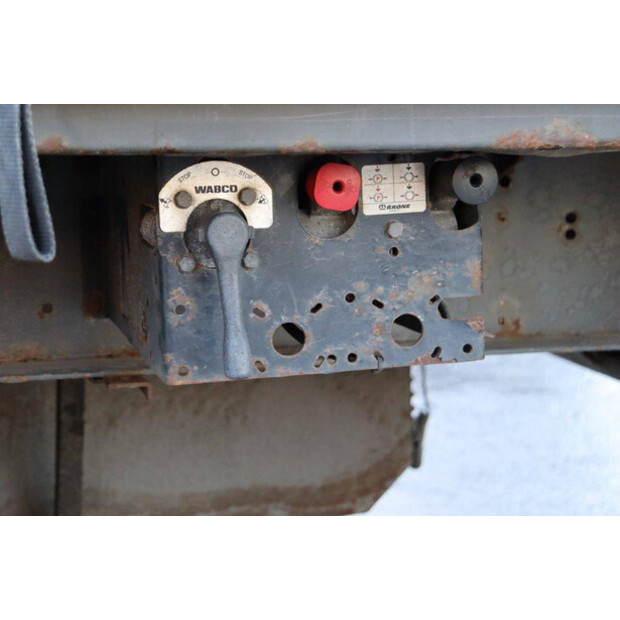 2015 كرون SD-42393473