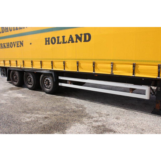 VELDHUIZEN OTHERS-42394301