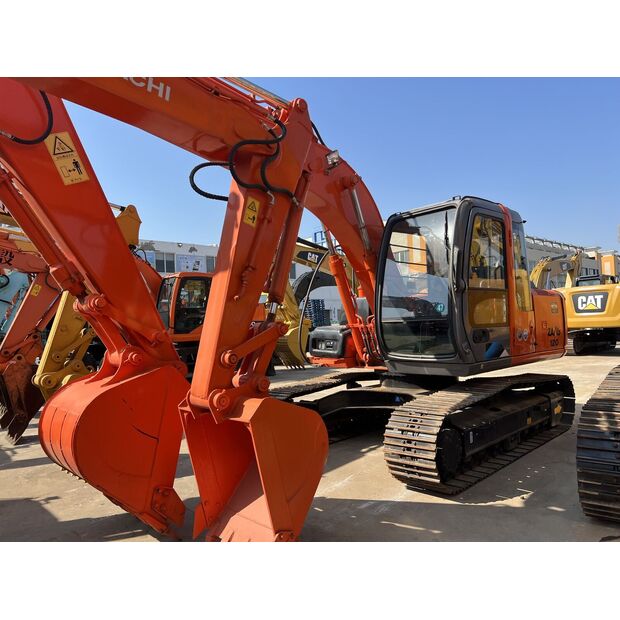 2022 هيتاشى ZX120-42394861