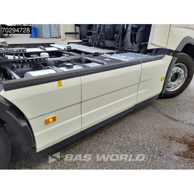 2023 Volvo FH500-42396184