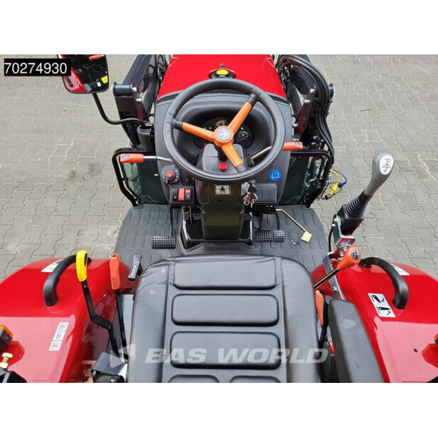 2025 KNEGT 304G2E-42398850