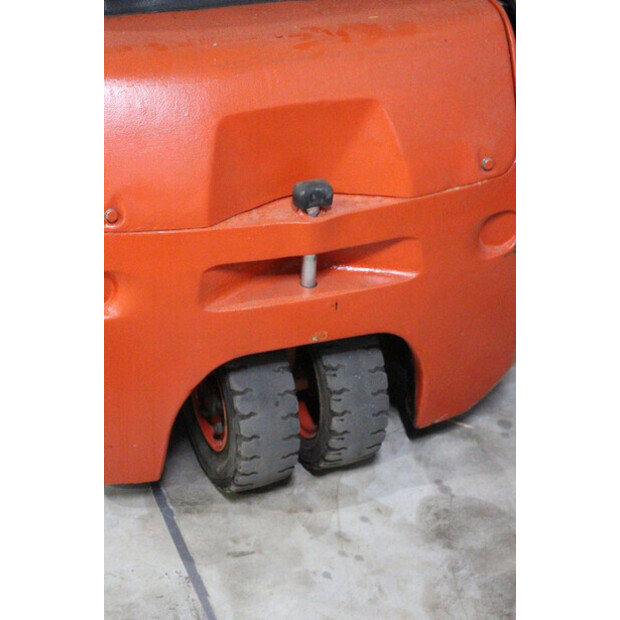 2000 Linde E16C-02-42399205