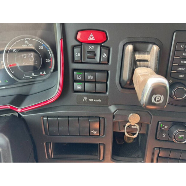 2018 سكانيا S520-42399320