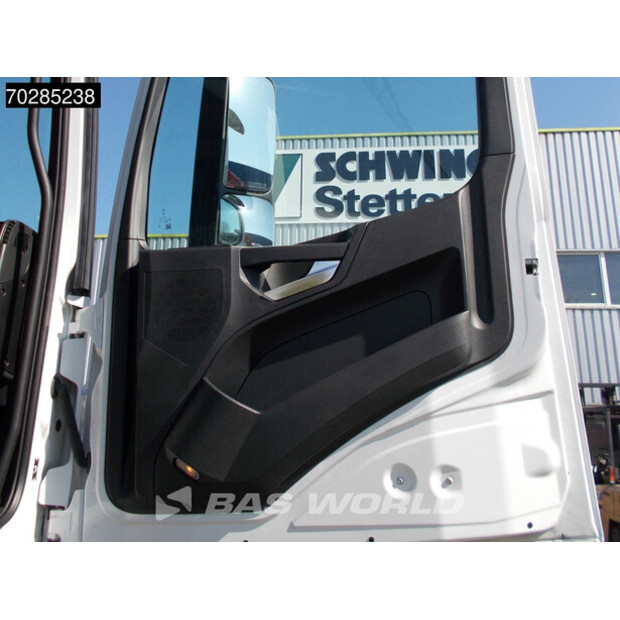 2022 Mercedes-Benz Arocs 4145-42399859