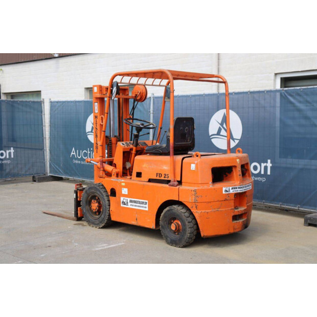 ميتسوبيشي FD25-42400266