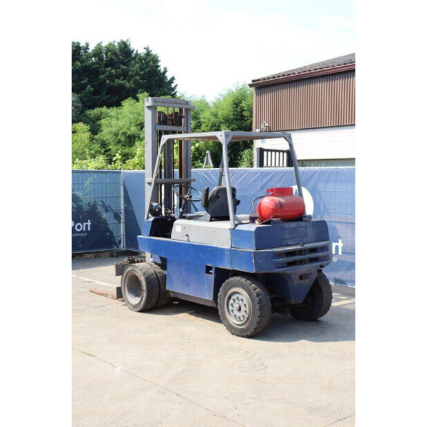 1977 Linde H40T-42401029