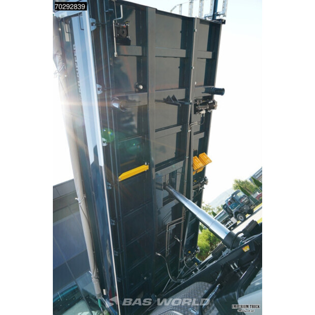2025 MAN TGS 41.480-42401657