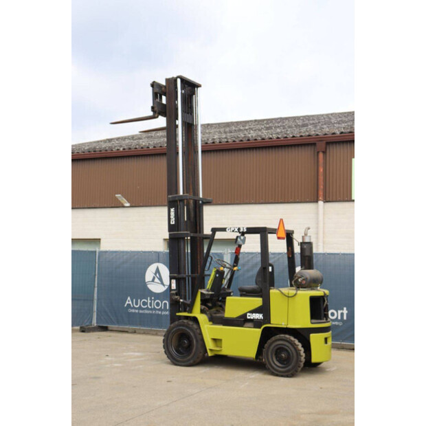 Clark GPX 35 LPG-42402070
