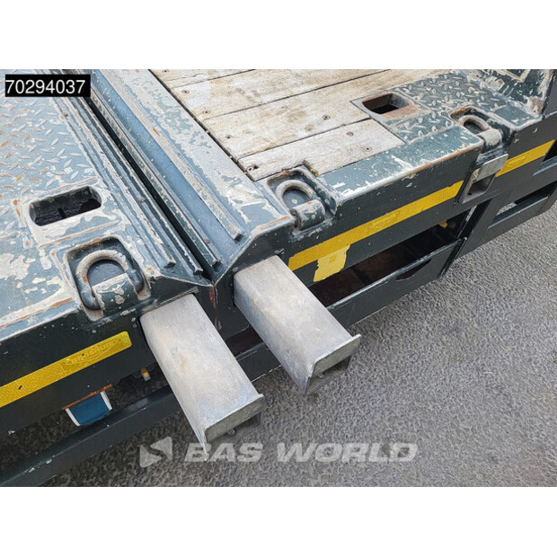 2013 بروشيس 6ABSD-85-42402358