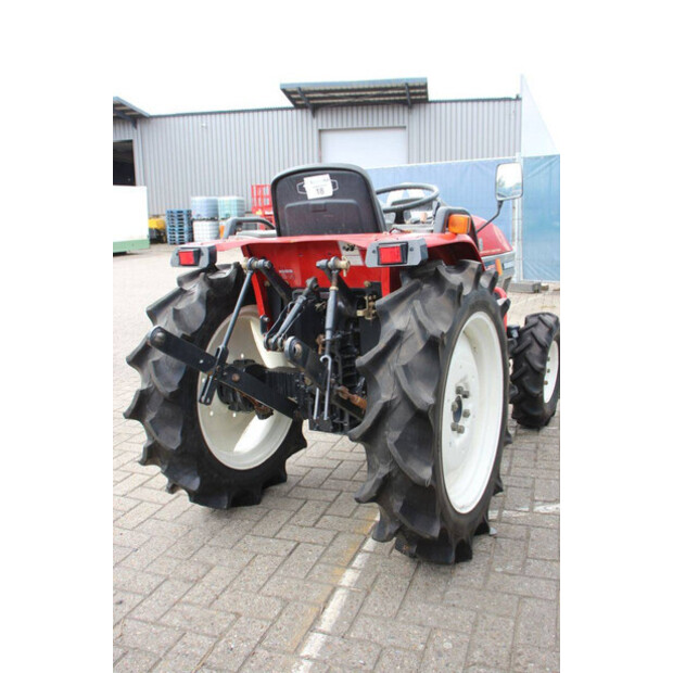YANMAR F-200-42403405