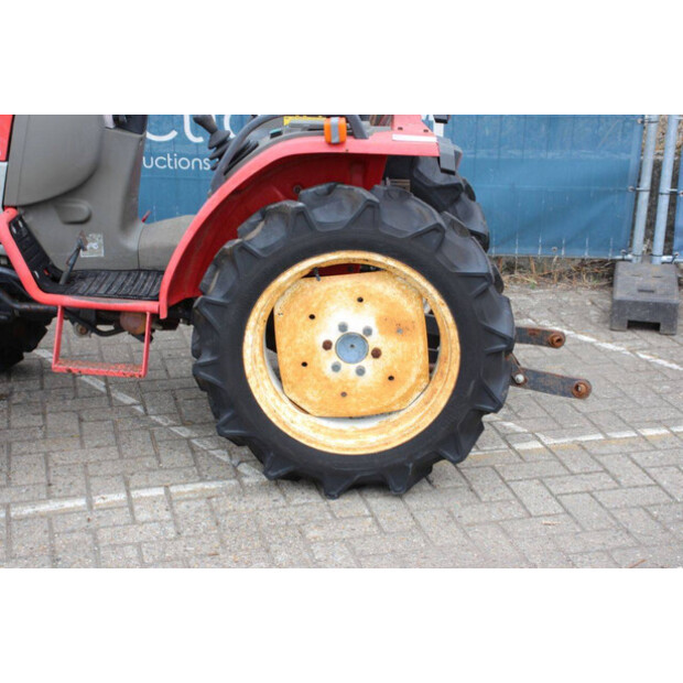 YANMAR F-180-42403451