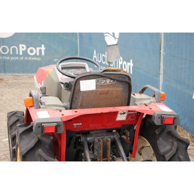 YANMAR F-180-42403452