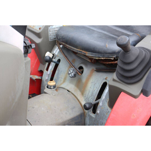 YANMAR F-180-42403466