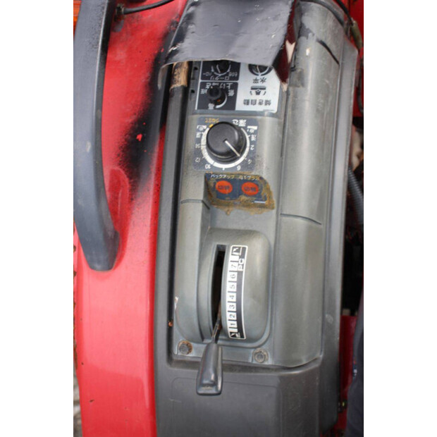 ميتسوبيشي GS21-42403522