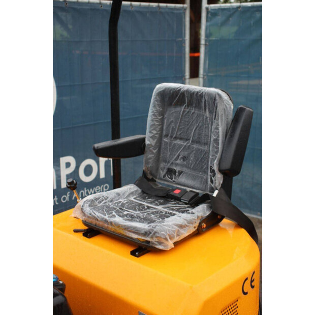 2025 Onbekend K008-42403556