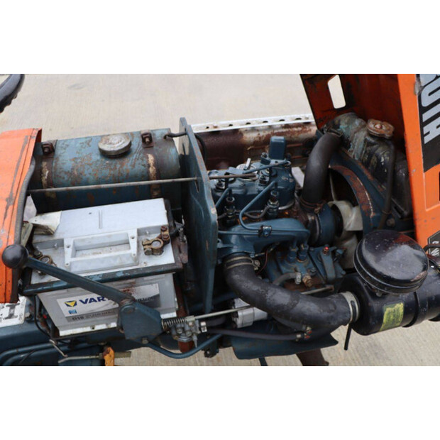 KUBOTA B7000-42403658