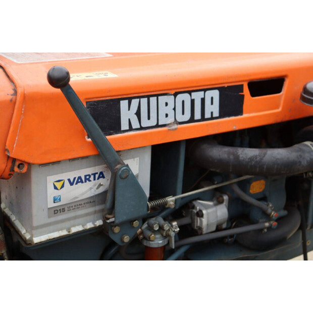 KUBOTA B7000-42403661